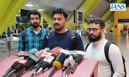 श्रीलंका में फंसे तमिल यात्री चेन्नई एयरपोर्ट पहुंचे, भारतीय दूतावास ने सहायता प्रदान की