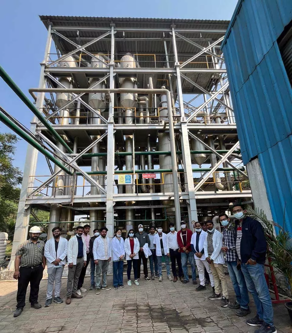 स्वच्छता निरीक्षक पाठ्यक्रम के विद्यार्थियों ने सकरी वेस्ट मैनेजमेंट प्लांट का किया अध्ययन भ्रमण स्वच्छता निरीक्षक पाठ्यक्रम के विद्यार्थियों ने सकरी वेस्ट मैनेजमेंट प्लांट का किया अध्ययन भ्रमण