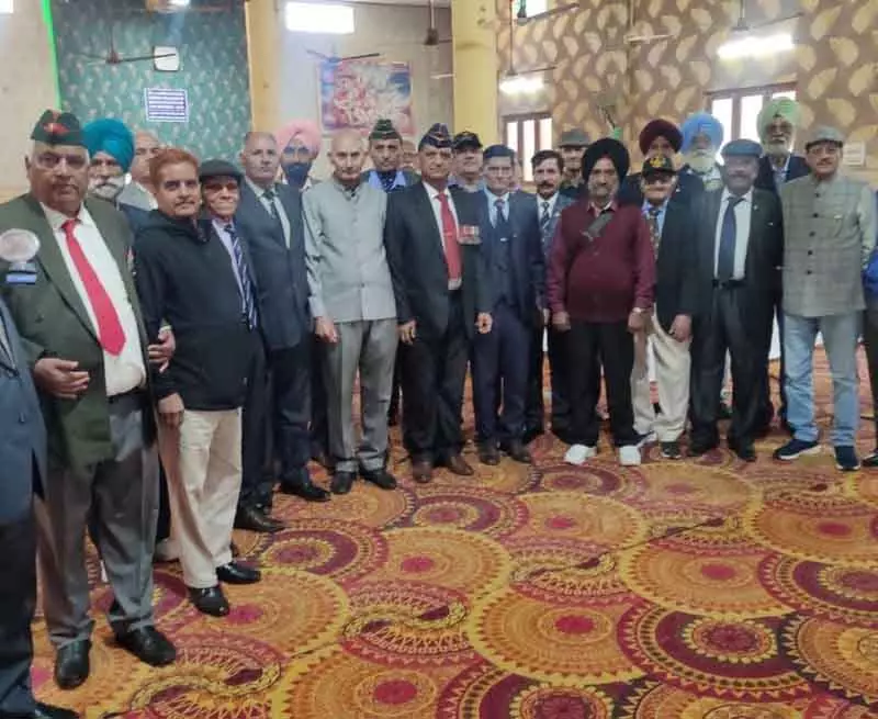 Ambala पूर्व सैनिकों ने वन रैंक वन पेंशन योजना में खामियों को लेकर सरकार को किया आलोचित Ambala पूर्व सैनिकों ने वन रैंक वन पेंशन योजना में खामियों को लेकर सरकार को किया आलोचित