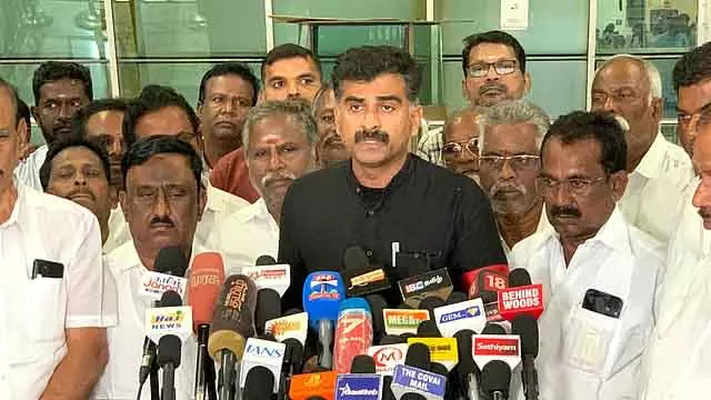 सेंगोट्टैयन के थावेका जाने से DMK और AIADMK पर कोई असर नहीं पड़ेगा: Durai Vaiko सेंगोट्टैयन के थावेका जाने से DMK और AIADMK पर कोई असर नहीं पड़ेगा: Durai Vaiko