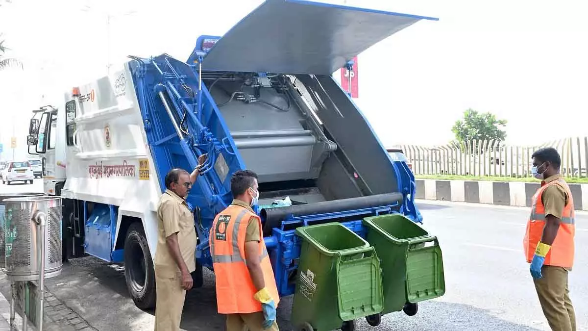 BMC ने कचरा ट्रांसपोर्ट एफिशिएंसी बढ़ाने के लिए हार्डॉक्स फ्लोरिंग वाले 30 नए हाई-कैपेसिटी मिनी कॉम्पैक्टर जोड़े BMC ने कचरा ट्रांसपोर्ट एफिशिएंसी बढ़ाने के लिए हार्डॉक्स फ्लोरिंग वाले 30 नए हाई-कैपेसिटी मिनी कॉम्पैक्टर जोड़े
