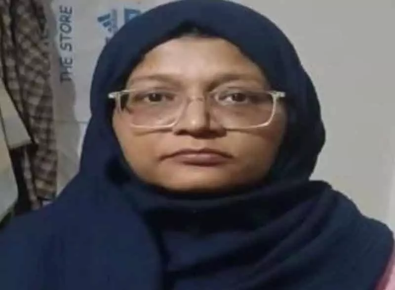 Delhi blasts: डॉ. शाहीन के हॉस्टल से 18.5 लाख रुपये, सोना और विदेशी करेंसी बरामद Delhi blasts: डॉ. शाहीन के हॉस्टल से 18.5 लाख रुपये, सोना और विदेशी करेंसी बरामद