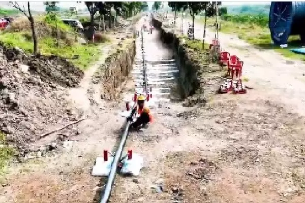 Amaravati में वर्ल्ड-क्लास अंडरग्राउंड पावर इंफ्रास्ट्रक्चर बनाया जा रहा है: लोकेश Amaravati में वर्ल्ड-क्लास अंडरग्राउंड पावर इंफ्रास्ट्रक्चर बनाया जा रहा है: लोकेश