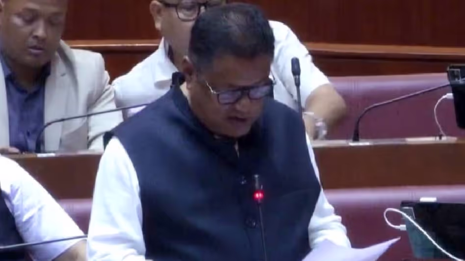 Assam में ST स्टेटस की मांग मंत्रियों के ग्रुप ने अंतरिम रिपोर्ट पेश की Assam में ST स्टेटस की मांग मंत्रियों के ग्रुप ने अंतरिम रिपोर्ट पेश की