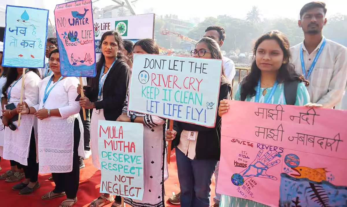PMC फेस्टिवल में मुथा नदी की सफाई के लिए नागरिक और अधिकारी एकजुट हुए PMC फेस्टिवल में मुथा नदी की सफाई के लिए नागरिक और अधिकारी एकजुट हुए