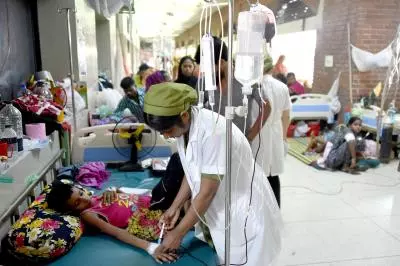 Bangladesh: हेल्थ असिस्टेंट्स ने छह मांगों पर हड़ताल जारी रखी Bangladesh: हेल्थ असिस्टेंट्स ने छह मांगों पर हड़ताल जारी रखी
