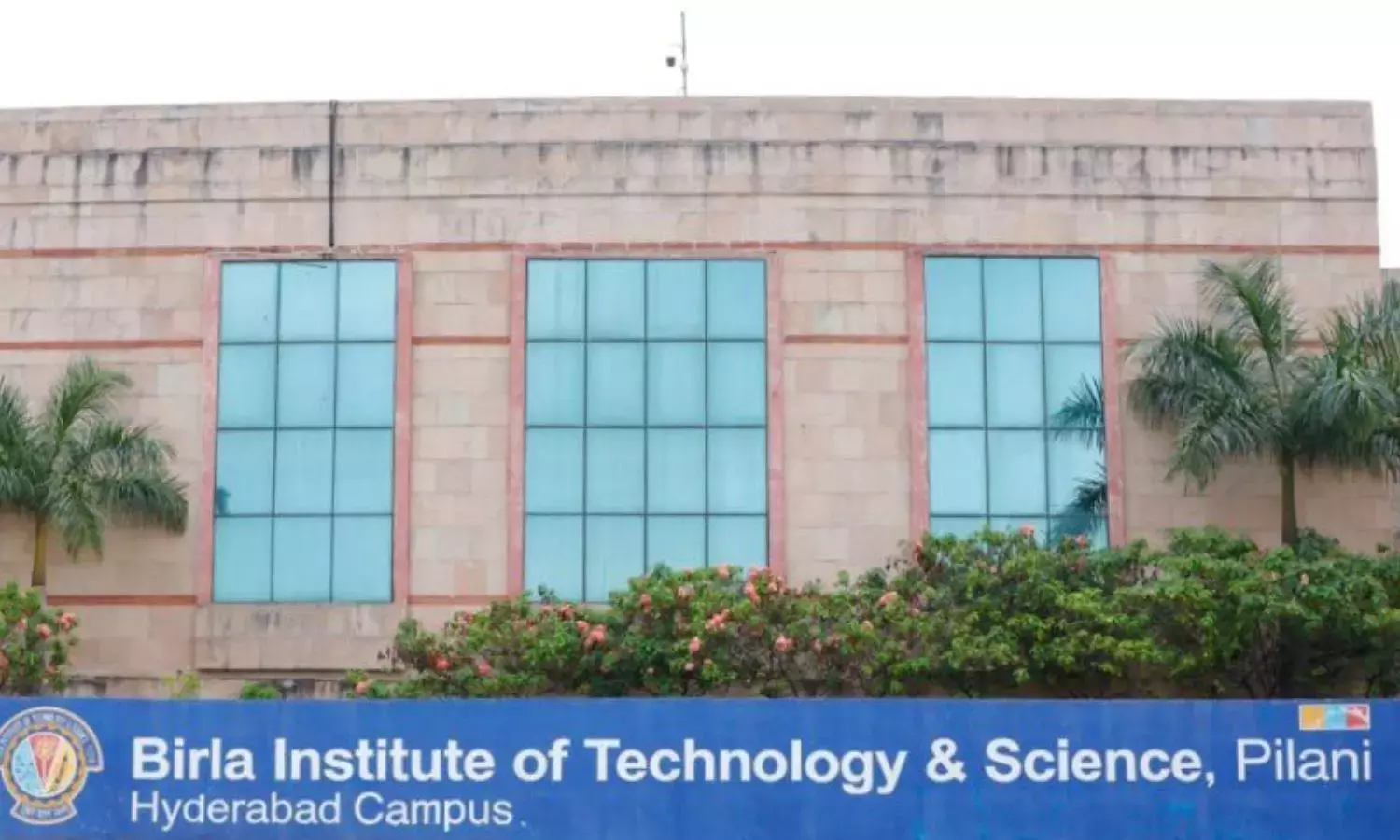 Telangana : पसीने पर आधारित सूजन टेस्ट से सुई और लैब विज़िट कम हो सकते हैं Telangana : पसीने पर आधारित सूजन टेस्ट से सुई और लैब विज़िट कम हो सकते हैं