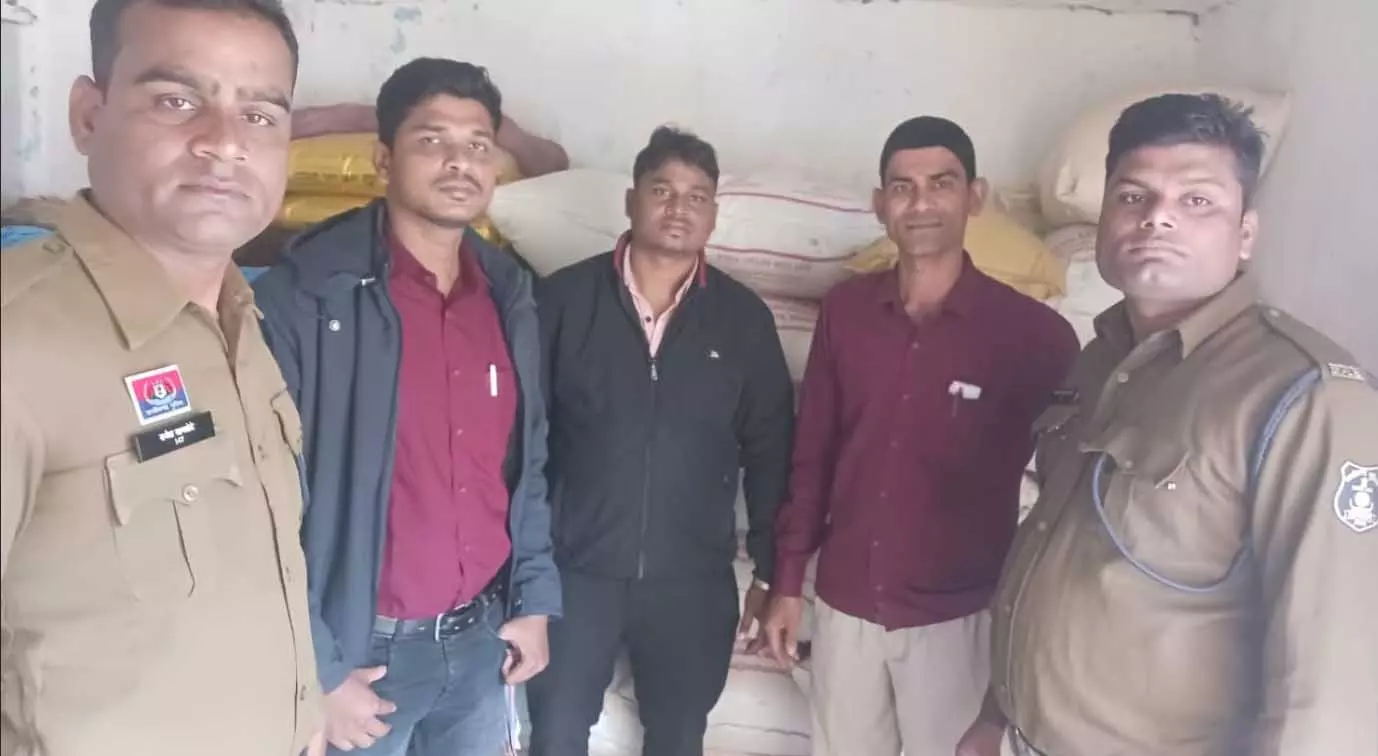 CG: दुमुहानी–पवनी में अवैध धान जब्त, प्रशासन की बड़ी कार्रवाई CG: दुमुहानी–पवनी में अवैध धान जब्त, प्रशासन की बड़ी कार्रवाई