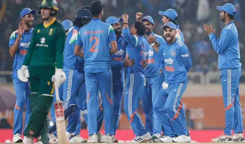 Rana को तीसरा विकेट मिला.. साउथ अफ्रीका ने अपने आधे बैटर खो दिए Rana को तीसरा विकेट मिला.. साउथ अफ्रीका ने अपने आधे बैटर खो दिए