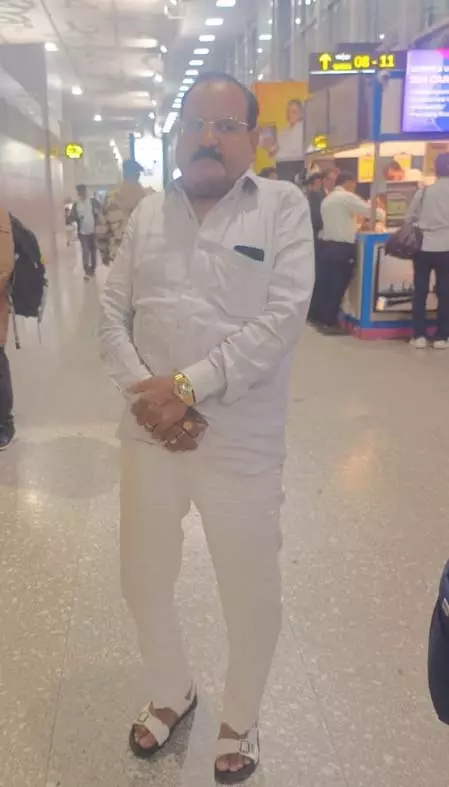 सोनभद्र पुलिस की बड़ी कार्रवाई, कफ सिरप तस्करी का मास्टरमाइंड भोला प्रसाद गिरफ्तार सोनभद्र पुलिस की बड़ी कार्रवाई, कफ सिरप तस्करी का मास्टरमाइंड भोला प्रसाद गिरफ्तार