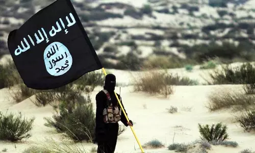 ISIS के हथियार गोदाम को अमेरिका ने किए ध्वस्त