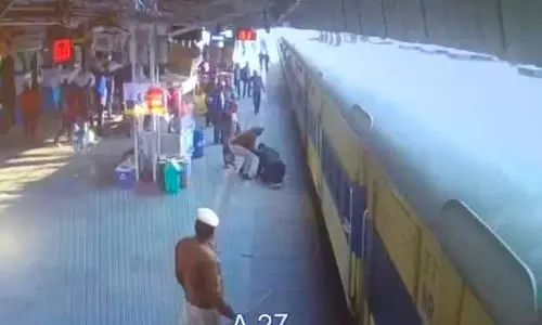 GRP  कांस्टेबल ने पानीपत रेलवे स्टेशन पर महिला की जान बचाई
