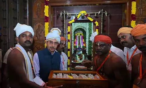 अम्मान की यूनिवर्सल भावना पूरी दुनिया में फैलनी चाहिए : Governor Ravi अम्मान की यूनिवर्सल भावना पूरी दुनिया में फैलनी चाहिए : Governor Ravi