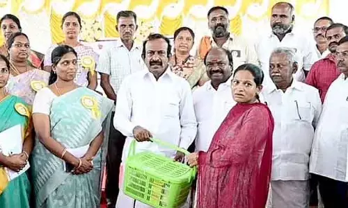 Stalins health camps : अब तक 9.87 लाख लोगों को फायदा हुआ है Stalins health camps : अब तक 9.87 लाख लोगों को फायदा हुआ है