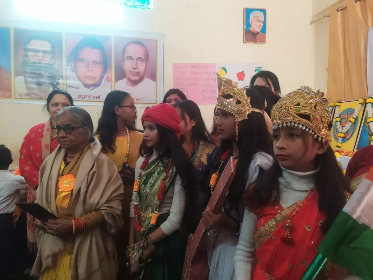 Shahjahanpur: संगम कार्यक्रम में बच्चों की शानदार प्रस्तुतियाँ Shahjahanpur: संगम कार्यक्रम में बच्चों की शानदार प्रस्तुतियाँ
