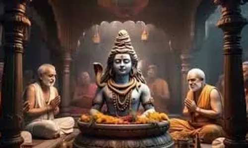 Pradosh Vrat 2025: भौम प्रदोष व्रत के दिन करें इस स्त्रोत का पाठ, जीवन बना रहेगा खुशहाल Pradosh Vrat 2025: भौम प्रदोष व्रत के दिन करें इस स्त्रोत का पाठ, जीवन बना रहेगा खुशहाल