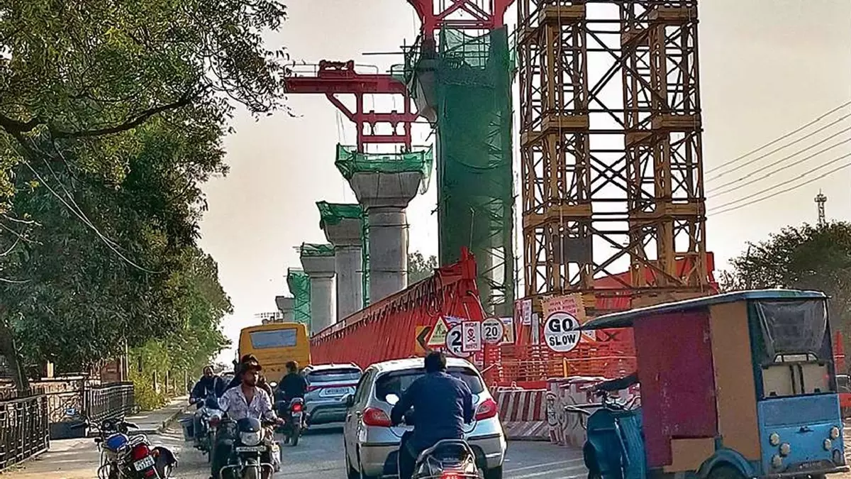 Bhopal: मेट्रो के तेज़ होने से करोंद चौराहे पर ट्रैफिक सुगम