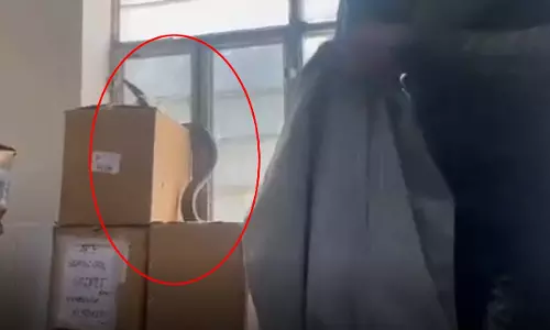 ICU में हड़कंप, जानें ऐसा क्या दिखा? ICU में हड़कंप, जानें ऐसा क्या दिखा?