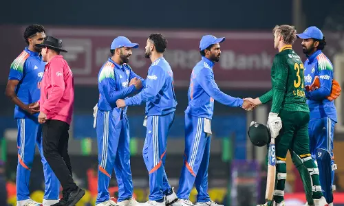 1st ODI भारत के नाम, रोमांचक फिनिश के साथ सीरीज़ में बढ़त मिली 1st ODI भारत के नाम, रोमांचक फिनिश के साथ सीरीज़ में बढ़त मिली