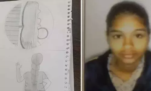 17 साल के लड़के ने फांसी लगाई; आखिरी अलविदा का इशारा देती पेंटिंग्स छोड़ गया