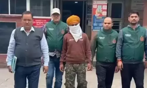 New Delhi: सुरक्षा एजेंसियों ने पाक हैंडलर की साजिश का खुलासा किया New Delhi: सुरक्षा एजेंसियों ने पाक हैंडलर की साजिश का खुलासा किया