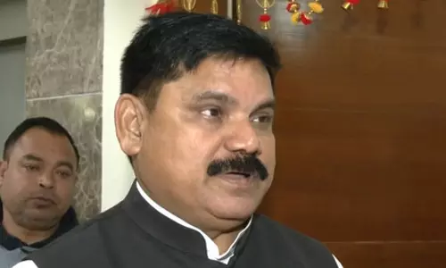 केंद्रीय मंत्री सतीश चंद्र दुबे का विपक्ष पर निशाना, भारत कोई धर्मशाला नहीं है जो आएगा रह जाएगा केंद्रीय मंत्री सतीश चंद्र दुबे का विपक्ष पर निशाना, भारत कोई धर्मशाला नहीं है जो आएगा रह जाएगा