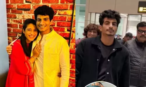 Smriti Mandhana के साथ शादी की अफवाहों के बीच पलाश मुच्छल परिवार के साथ दिखे Smriti Mandhana के साथ शादी की अफवाहों के बीच पलाश मुच्छल परिवार के साथ दिखे