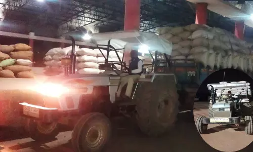 धमतरी में अवैध धान परिवहन पर बड़ी कार्रवाई, 68 क्विंटल धान जब्त धमतरी में अवैध धान परिवहन पर बड़ी कार्रवाई, 68 क्विंटल धान जब्त