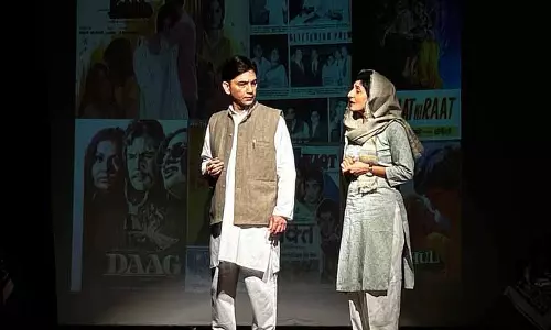 Sahir, अमृता की लव स्टोरी ने युवा रंग उत्सव वीकेंड को रोशन किया Sahir, अमृता की लव स्टोरी ने युवा रंग उत्सव वीकेंड को रोशन किया