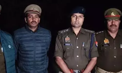 पुलिस से मुठभेड़ में बदमाश घायल, गिरफ्तार पुलिस से मुठभेड़ में बदमाश घायल, गिरफ्तार