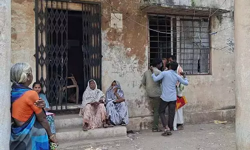 Siruguppa : तहसीलदार के ऑफिस में बिजली की समस्या