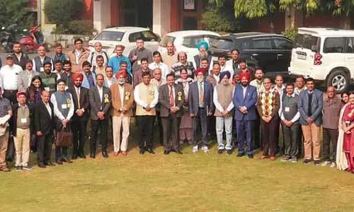 Ludhiana: जलवायु में उतार-चढ़ाव एक बड़ी चुनौती, एग्रो-मेटरोलॉजी एक्सपर्ट्स Ludhiana: जलवायु में उतार-चढ़ाव एक बड़ी चुनौती, एग्रो-मेटरोलॉजी एक्सपर्ट्स