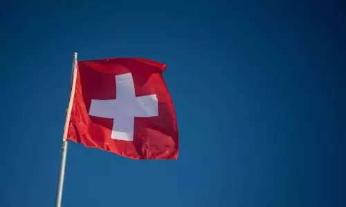 Switzerland ने वेल्थ टैक्स रेफरेंडम को खारिज किया: असर और भारत का हित Switzerland ने वेल्थ टैक्स रेफरेंडम को खारिज किया: असर और भारत का हित