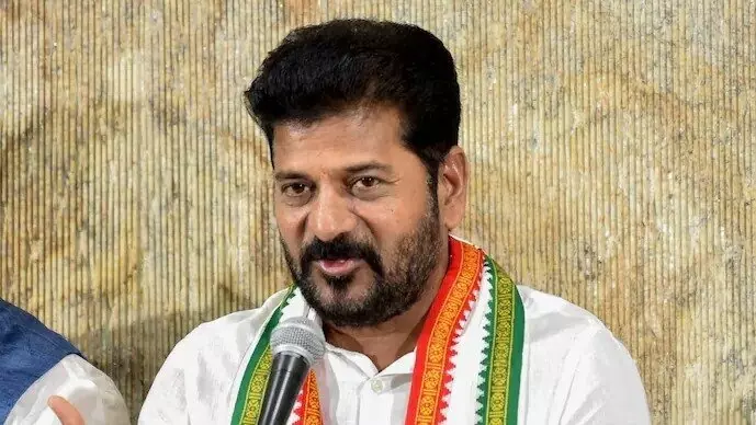 CM रेवंत रेड्डी का चेतावनीपूर्ण संदेश: प्यार और धोखे का फर्क जीवन पर असर डालेगा