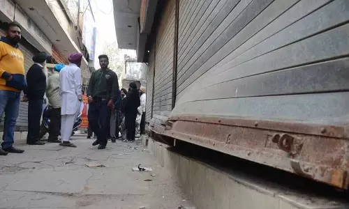 Ludhiana: दुगरी में चोरों ने 8 दुकानों को निशाना बनाया Ludhiana: दुगरी में चोरों ने 8 दुकानों को निशाना बनाया