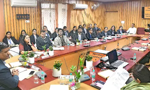 Jaipur: राज्य मानवाधिकार आयोग में शीतकालीन इन्टर्नशिप कार्यक्रम की हुई शुरुआत Jaipur: राज्य मानवाधिकार आयोग में शीतकालीन इन्टर्नशिप कार्यक्रम की हुई शुरुआत