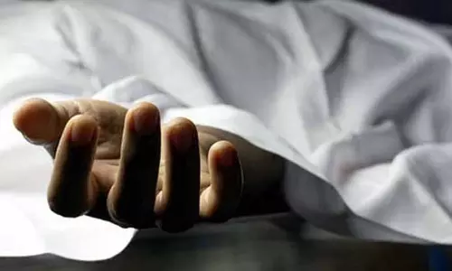 RAJOURI: संदिग्ध परिस्थितियों में महिला की मौत RAJOURI: संदिग्ध परिस्थितियों में महिला की मौत