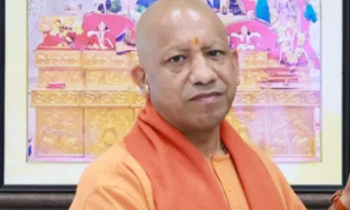 UP: खादी महोत्सव में 3.20 करोड़ रुपये की बिक्री, 42 प्रतिशत की वृद्धि दर्ज UP: खादी महोत्सव में 3.20 करोड़ रुपये की बिक्री, 42 प्रतिशत की वृद्धि दर्ज