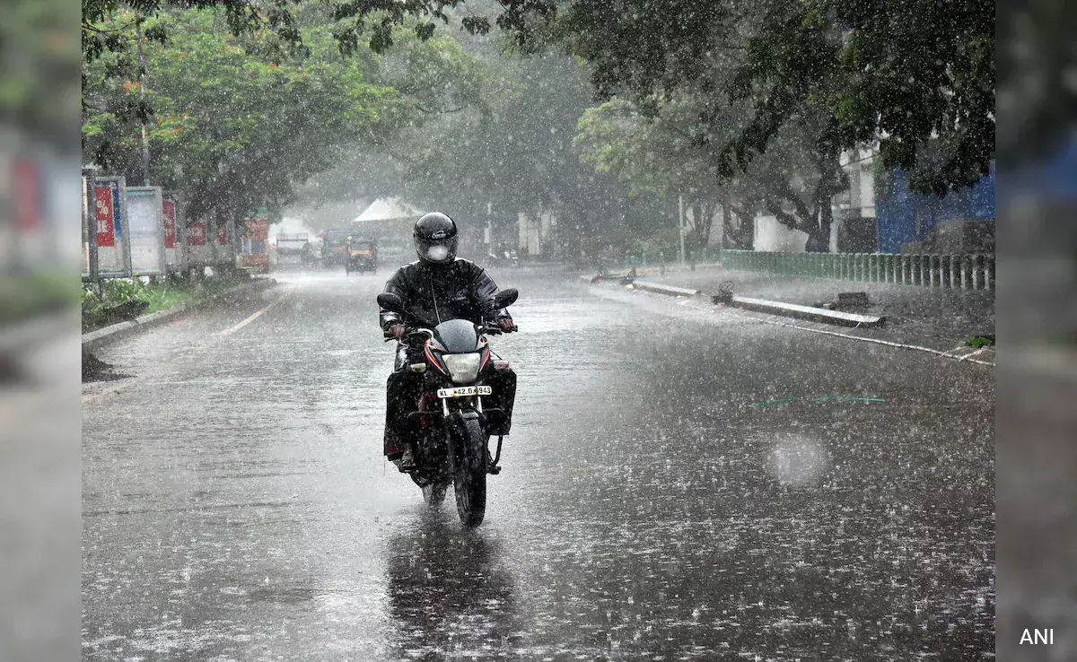 Kerala में अगले पांच दिनों तक भारी बारिश की संभावना; चार जिलों के लिए अलर्ट जारी