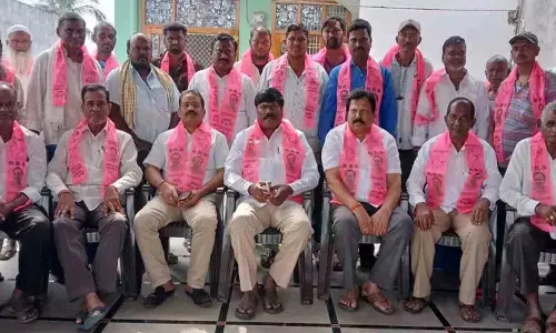 सरकार को यासंगी के मज़दूरों को बोनस देना चाहिए: पूर्व MLA पेड्डी सुदर्शन रेड्डी