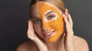 Homemade Carrot Face Mask: घर पर बनाएं यह आसान फेस मास्क,जानें चौंकाने वाले फायदे Homemade Carrot Face Mask: घर पर बनाएं यह आसान फेस मास्क,जानें चौंकाने वाले फायदे