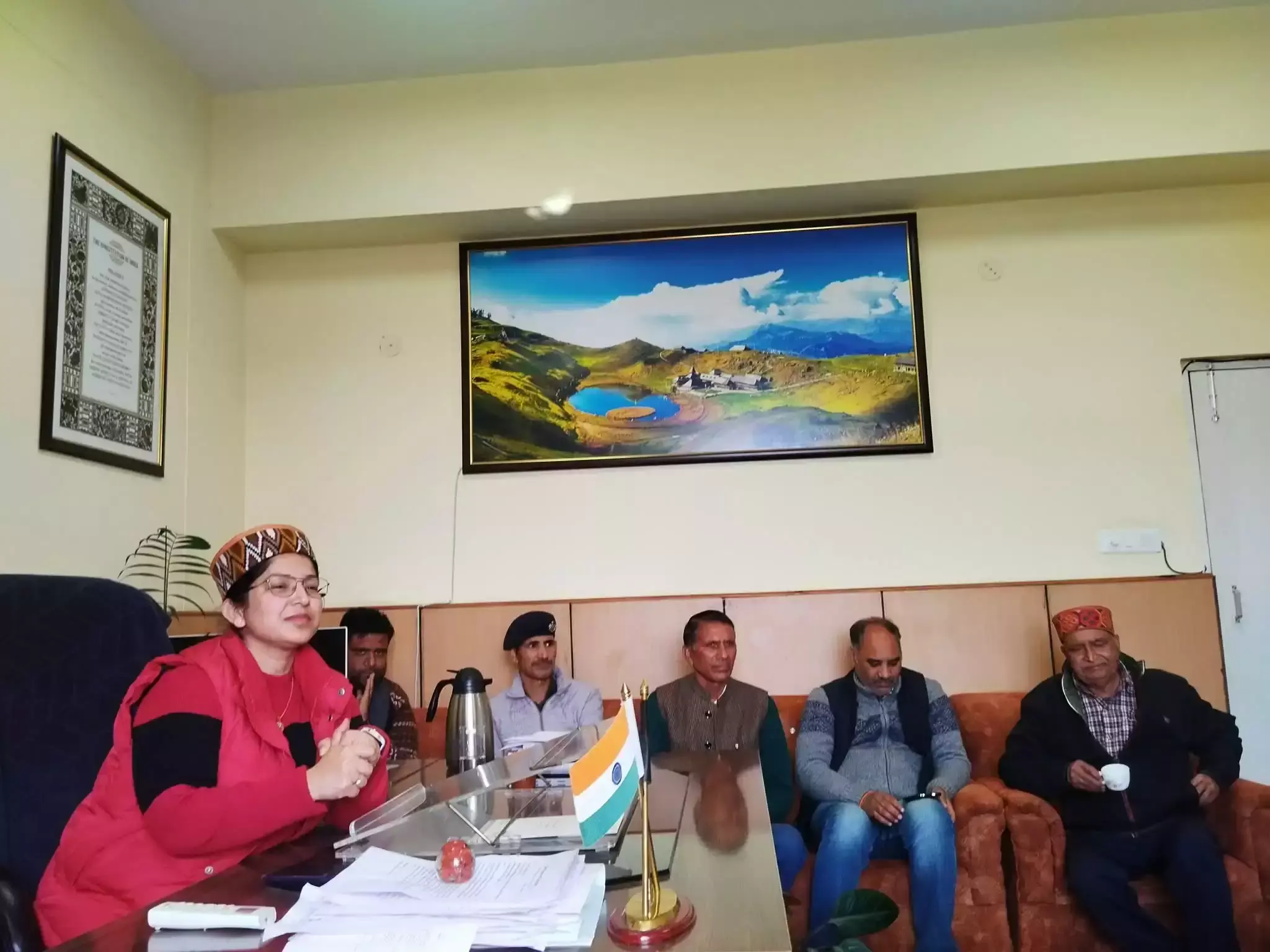 Mandi: सुलझा कंसा मैदान विवाद, स्कूल और प्रशासन ने किया समझौता Mandi: सुलझा कंसा मैदान विवाद, स्कूल और प्रशासन ने किया समझौता