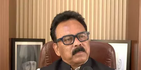 सरकार एसआईआर की आड़ में अपनी जिम्मेदारी से भाग रही है: कांग्रेस सांसद सुखदेव भगत सरकार एसआईआर की आड़ में अपनी जिम्मेदारी से भाग रही है: कांग्रेस सांसद सुखदेव भगत