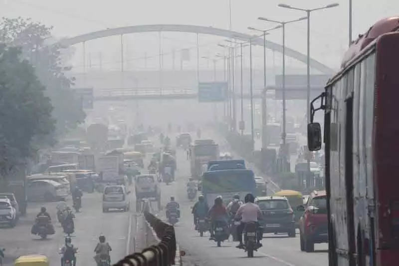 Delhi का जनवरी-नवंबर औसत AQI 2018 के बाद सबसे कम, लॉकडाउन वर्ष को छोड़कर: CAQM Delhi का जनवरी-नवंबर औसत AQI 2018 के बाद सबसे कम, लॉकडाउन वर्ष को छोड़कर: CAQM