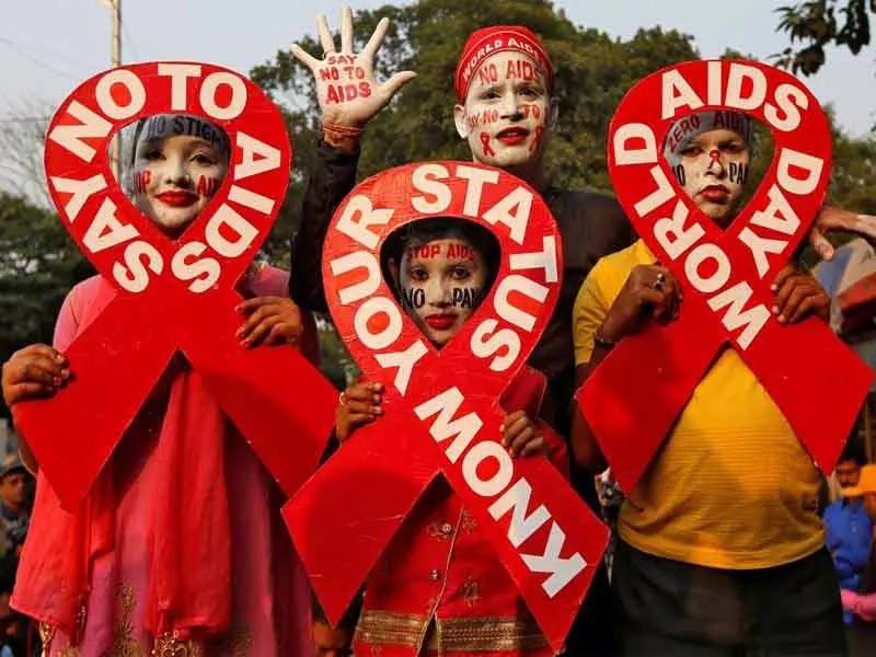 वर्ल्ड एड्स डे: WHO SEARO ने क्षेत्र की उपलब्धियों पर प्रकाश डाला, इनोवेशन की अपील वर्ल्ड एड्स डे: WHO SEARO ने क्षेत्र की उपलब्धियों पर प्रकाश डाला, इनोवेशन की अपील