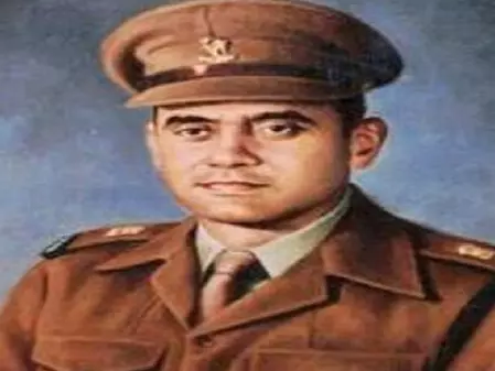 मेजर शैतान सिंह की जयंती पर फरहान अख्तर हुए इमोशनल, कहा-आप प्रेरणा के स्रोत मेजर शैतान सिंह की जयंती पर फरहान अख्तर हुए इमोशनल, कहा-आप प्रेरणा के स्रोत