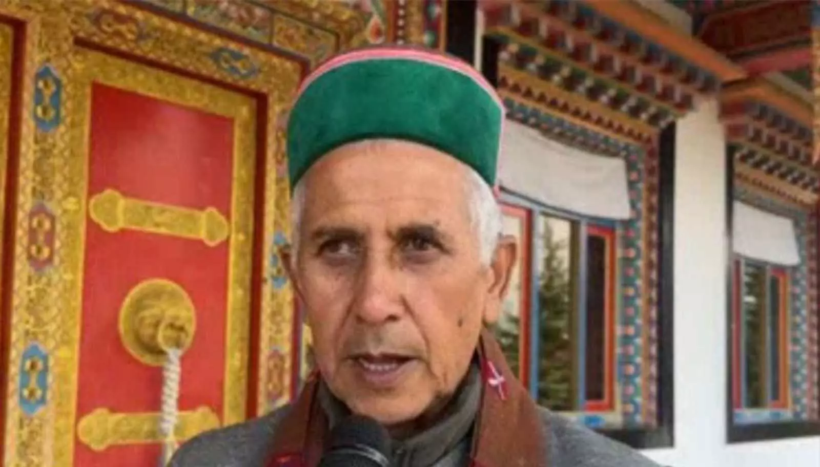 हिमाचल प्रदेश: Kinnaur में 4 वर्षीय बालक को 9वें युलगियाल तुल्कु रिनपोछे के रूप में मान्यता मिली हिमाचल प्रदेश: Kinnaur में 4 वर्षीय बालक को 9वें युलगियाल तुल्कु रिनपोछे के रूप में मान्यता मिली