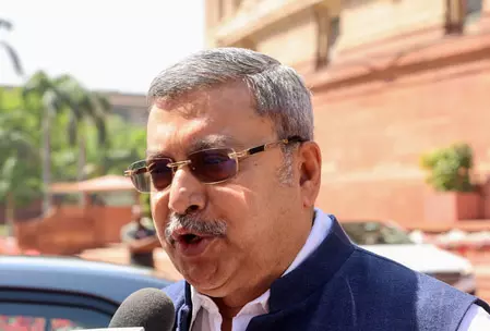 सरकार संवैधानिक व्यवस्था और लोकतांत्रिक मूल्यों को खत्म करने में जुटी, एसआईआर पर बोले विपक्षी सांसद सरकार संवैधानिक व्यवस्था और लोकतांत्रिक मूल्यों को खत्म करने में जुटी, एसआईआर पर बोले विपक्षी सांसद