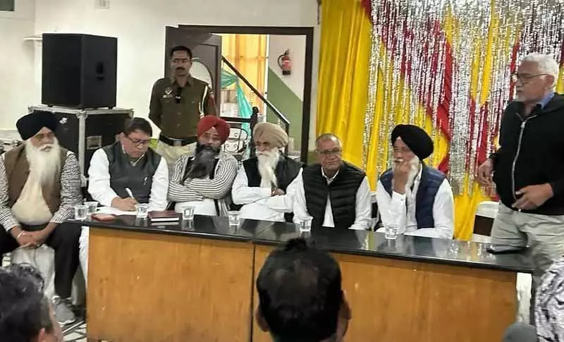 कांग्रेस-BSP ने नकोदर स्थानीय निकाय चुनावों के लिए सीट बंटवारे को अंतिम रूप दिया कांग्रेस-BSP ने नकोदर स्थानीय निकाय चुनावों के लिए सीट बंटवारे को अंतिम रूप दिया