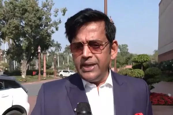 Ravi Kishan: हमने ड्रामा थिएटर ग्रुप शुरू किया है, विपक्ष को भी इसमें शामिल होना चाहिए Ravi Kishan: हमने ड्रामा थिएटर ग्रुप शुरू किया है, विपक्ष को भी इसमें शामिल होना चाहिए